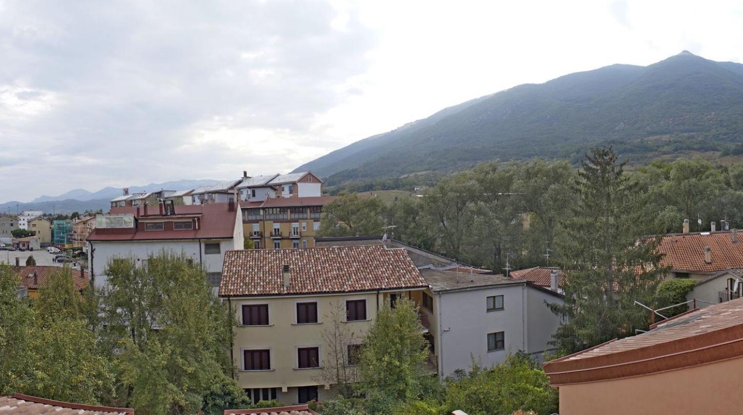 Casa Vacanze Donna Lucia Castel Di Sangro Exterior foto